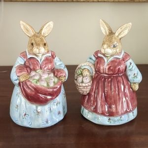 Vintage Bunny Salt & Pepper Shakers